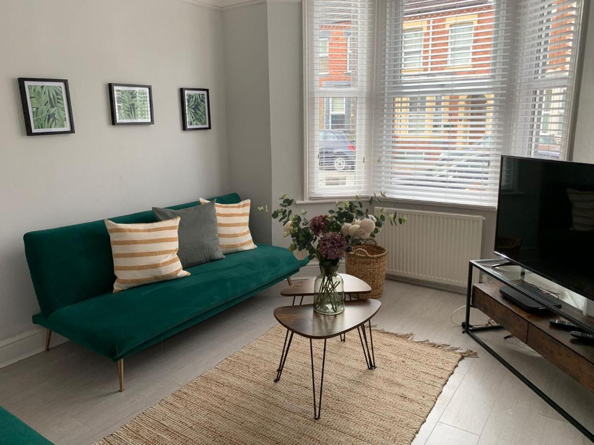 House Of Cosy Dots Villa Northampton Dış mekan fotoğraf