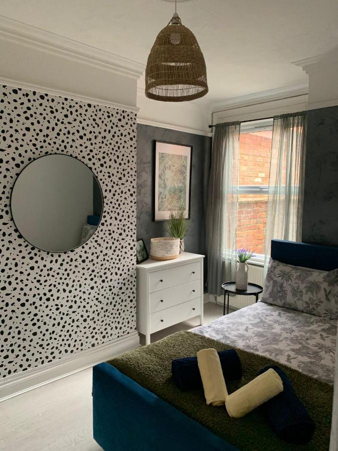 House Of Cosy Dots Villa Northampton Dış mekan fotoğraf