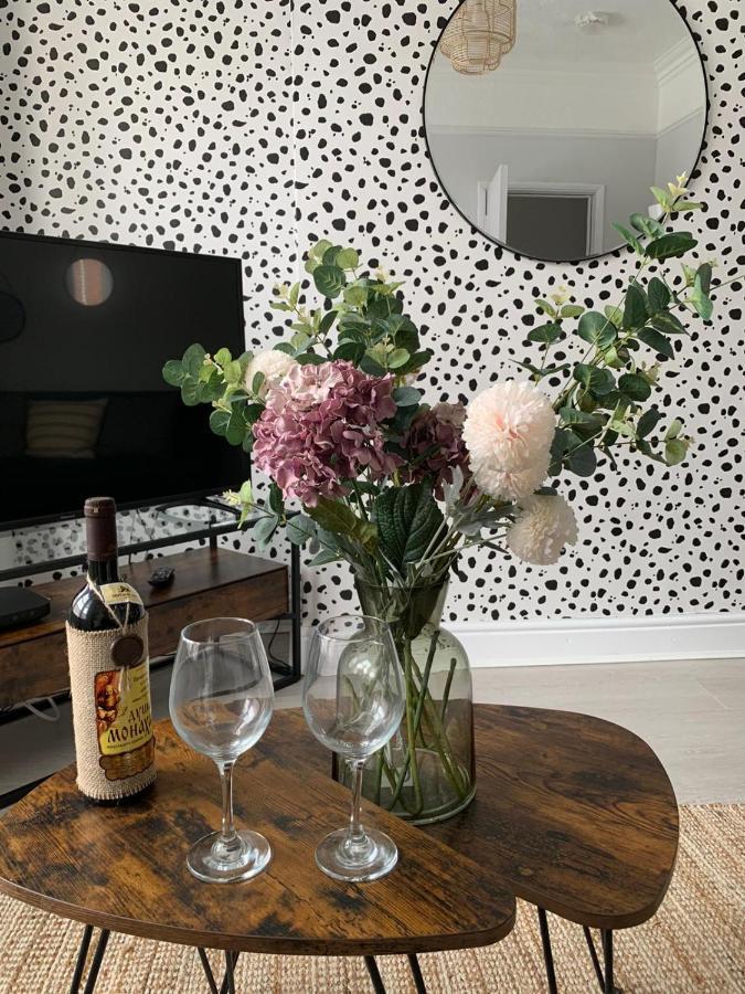 House Of Cosy Dots Villa Northampton Dış mekan fotoğraf
